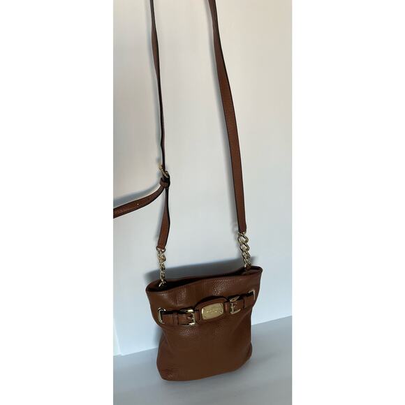 MICHAEL KORS HAMILTON CROSSBODY  TAN BROWN PEBBLED LEATHER GOLD CHAIN PURSE BAG - Picture 1 of 14